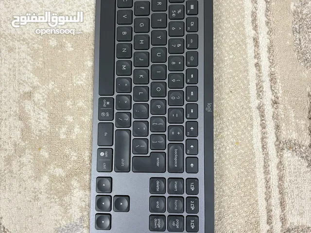 كيبورد Logitech MX Keys.