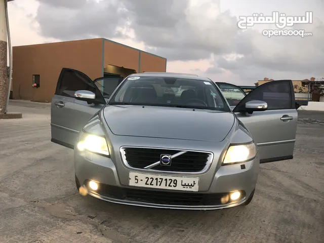 Used Volvo S 40 in Zawiya