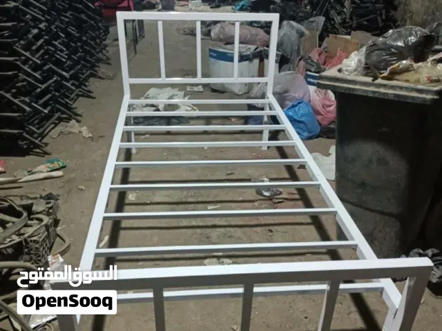 سراير حديد للعمال ملل حديد دهان الكتروستاتيك بضاعه حاضره اي عدد فورآ متوفر شحن داخل وخارج القاهرة