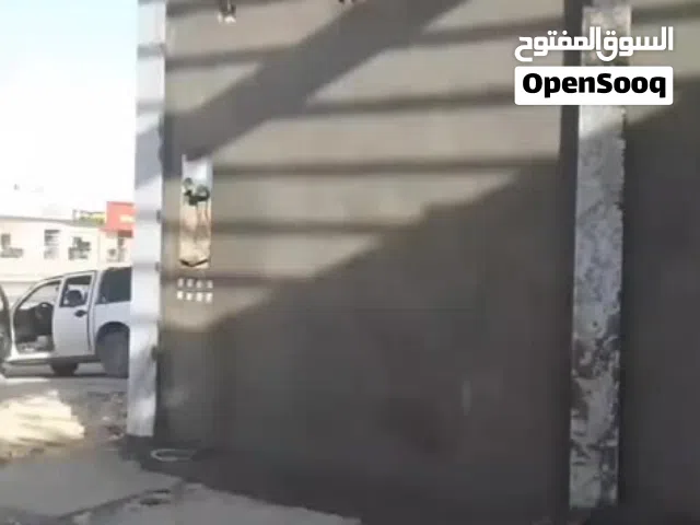 مليس بالرياض خبره في مجال التليس أكثر من 20عام