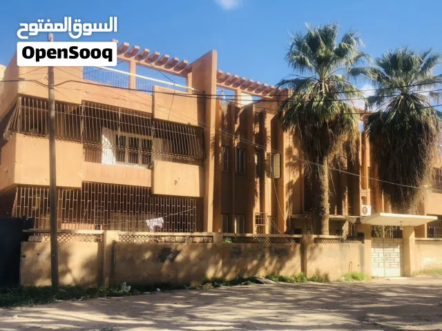 عقار فرصة للمستثمرين