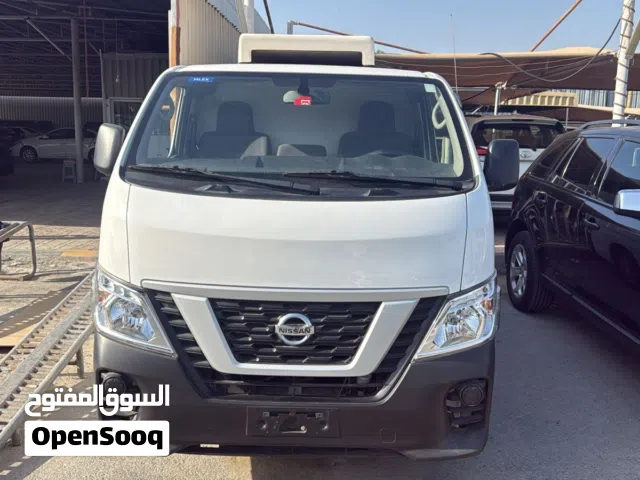 2022 Nissan Urvan