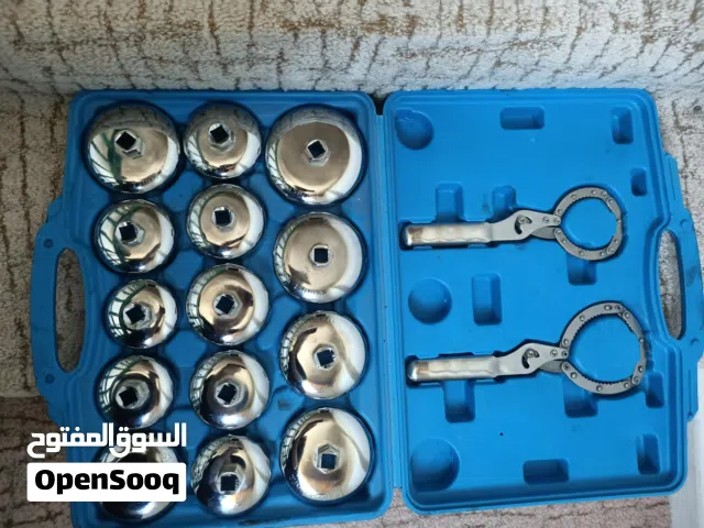 معداااات صناعيه شبة وكااالة للبيع العدد كاملات
