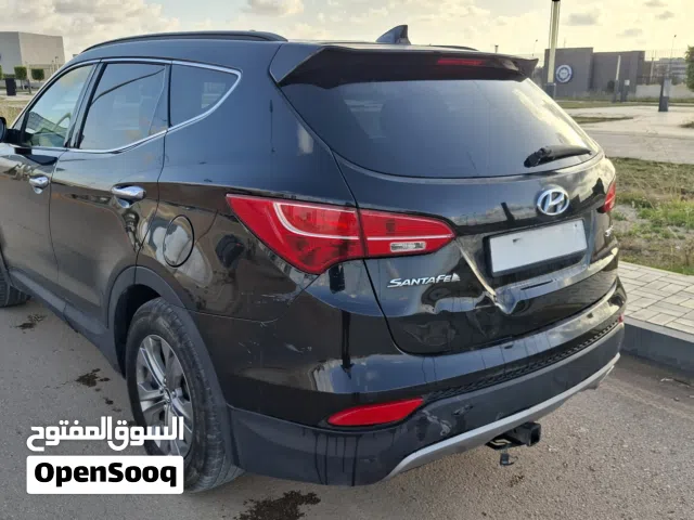 2014 هيونداي سنتافي Standard