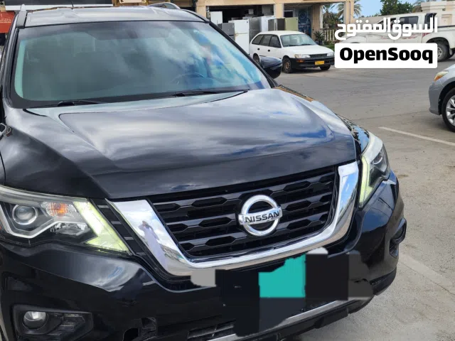 نيسان باثفايندر وارد فورويل 2017