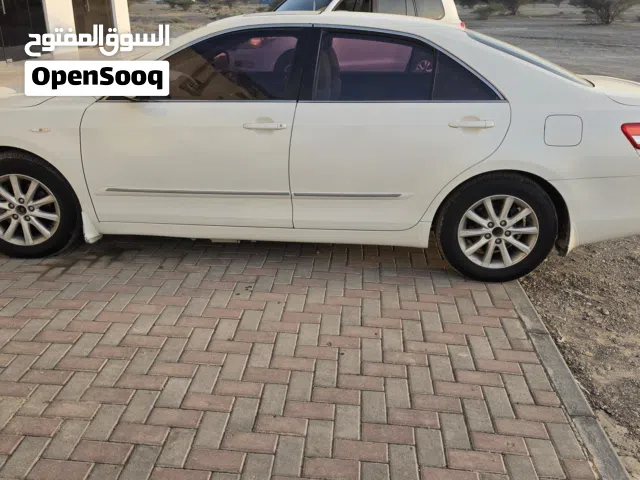 كامري موديل 2010 ابيض لولوى خليحى المالك الأول