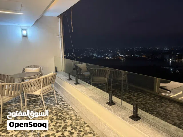 شقة فندقية عالنيل مباشر بكورنيش المعادى