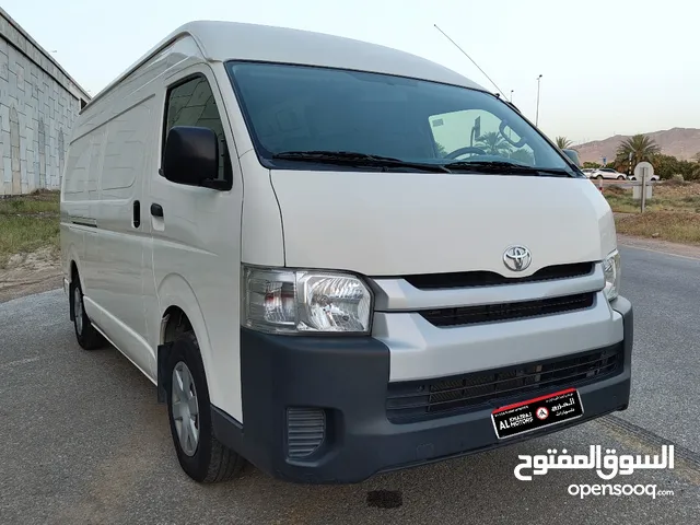 Used Toyota Hiace in Muscat