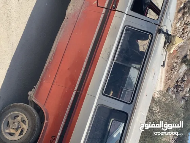 باص فلوكس فاجن