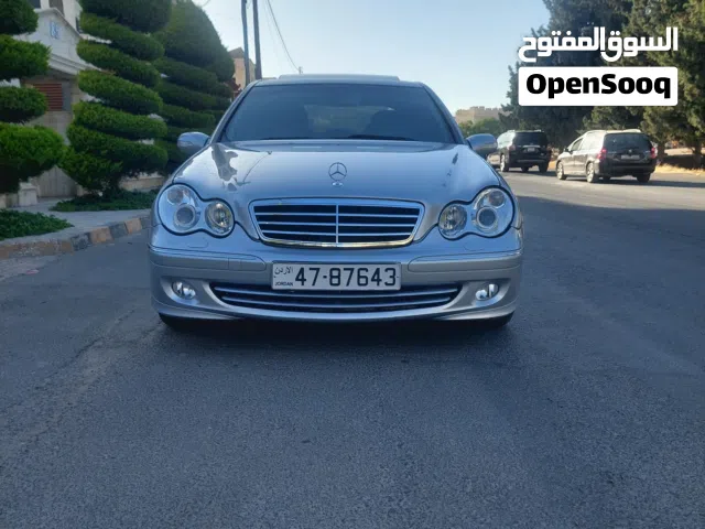 2004 مرسيدس بنز الفئة-C C 180