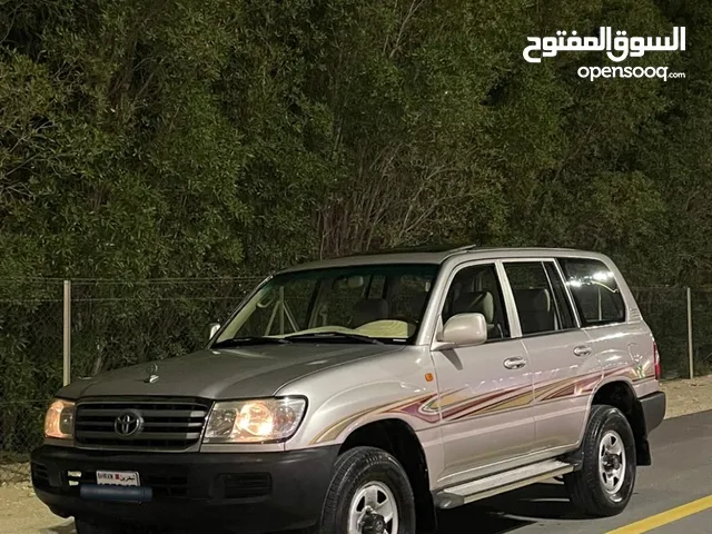 Toyota Land Cruiser 2003 in Southern Governorate