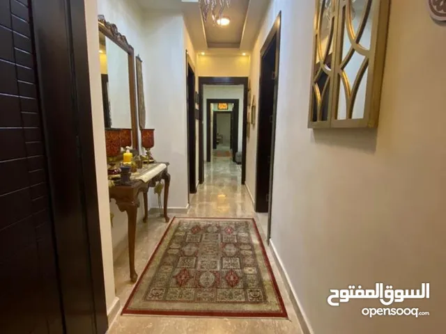 189 m2 3 Bedrooms Apartments for Sale in Amman Al Rabiah
