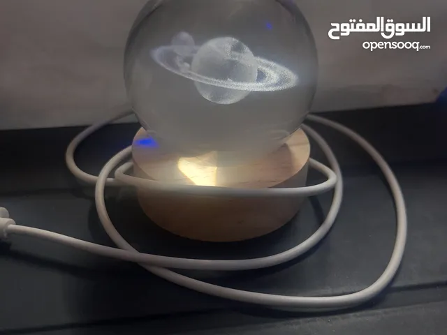 كرة زجاجية زحل منظر للمكتب الشخصي و حجم السلك مناسب بشكل ما....بدون عضمة