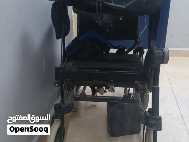كرسي متحرك بمواصفات خاصة