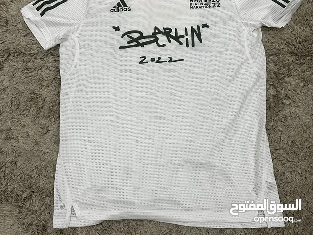 Authentic brand new with tags adidas Berlin Marathon 2022 Tee