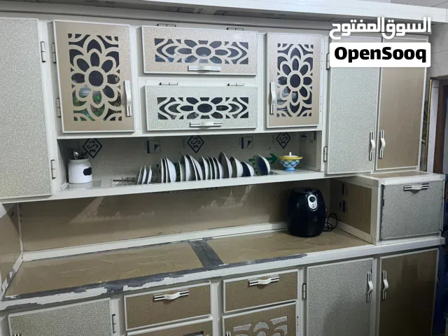 سلام عليكم هذا كاونتر 3 قطع وياه سنك يصير مرمر يخبل ونضيف كُلششش