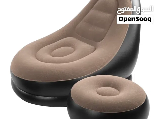 اريكا مع مسند قدم قابل للنفخ