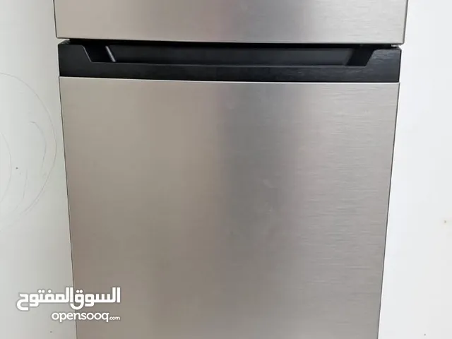 Hitachi Refrigerator ( 6 months used )