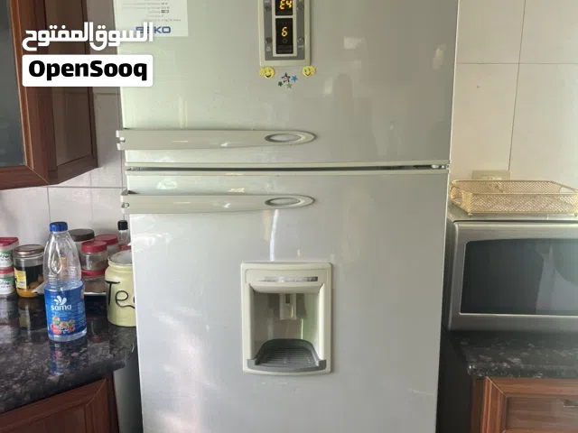 ثلاجه للبيع
