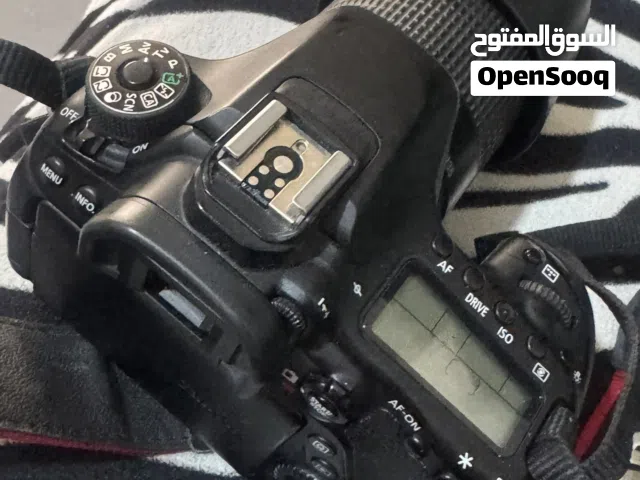 كاميرا كانون 80D