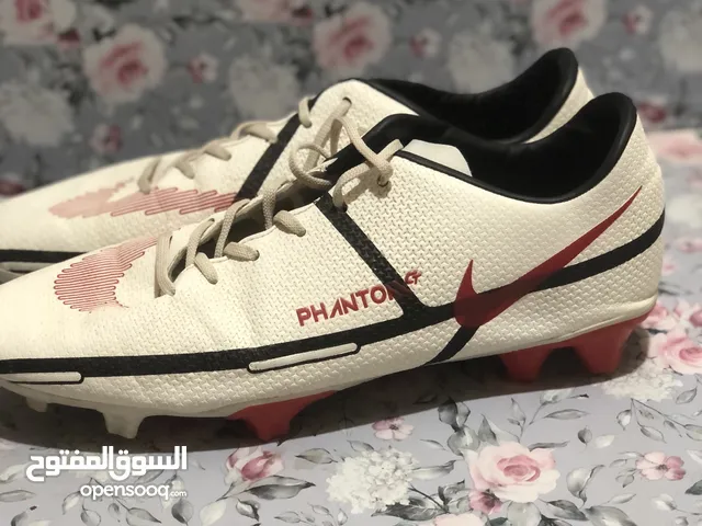 45 Sport Shoes in Al Batinah