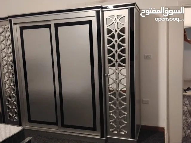 غرفة نوم خشب لاتية بواب سحاب للبيع تصنيع وخشب جديد بسعر مغري