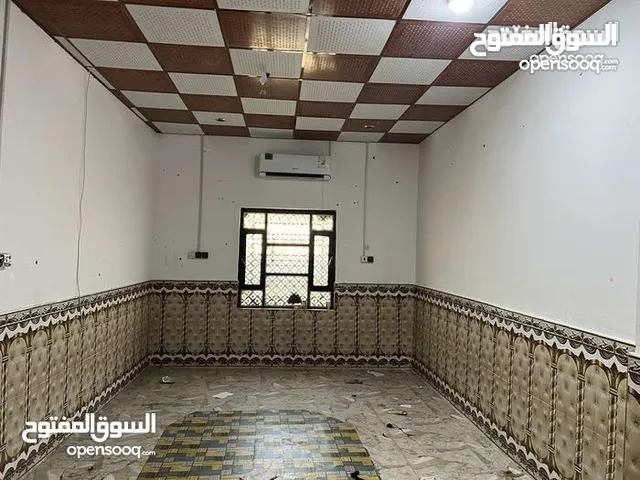 140 m2 4 Bedrooms Apartments for Rent in Basra Tannumah