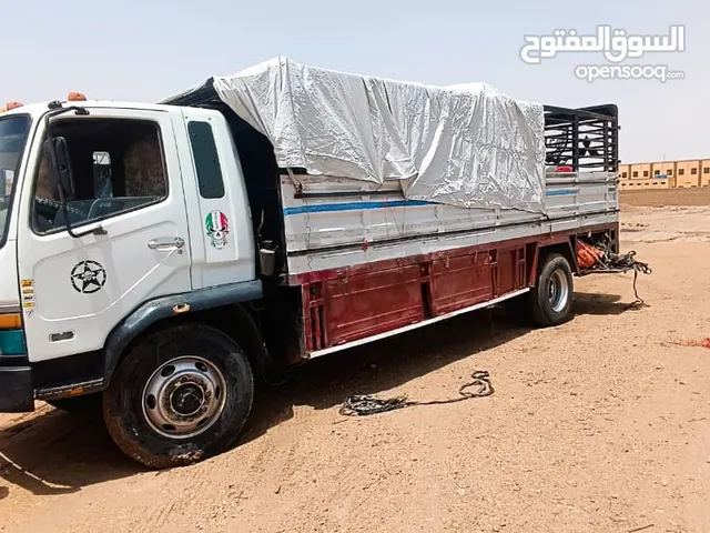 جامبو امريكي 15طن مكنه فل شاسي فيهو زياده متر الطول 7 متر مكنه 16 عينك سرك العربيه شغاله في الخط حا