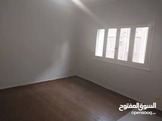 شقة للايجار سكن للمصريين بشارع العراق