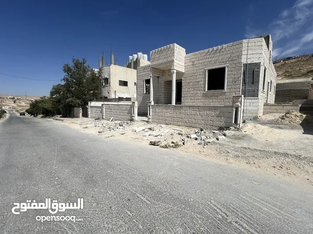 250 m2 3 Bedrooms Villa for Sale in Zarqa Dahiet Al Madena Al Monawwara