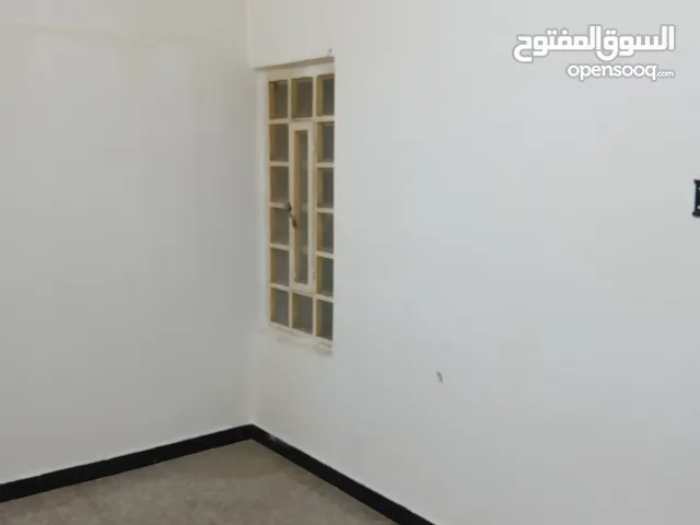 65 m2 1 Bedroom Apartments for Rent in Basra 14 Tamooz Street