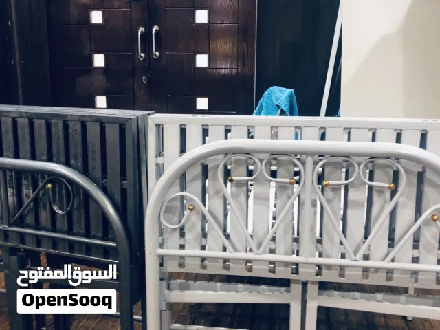 2سرير نفر واحد استخدم اسبوع فقط  الله يبارك لي صاحب النصيب 400ریال