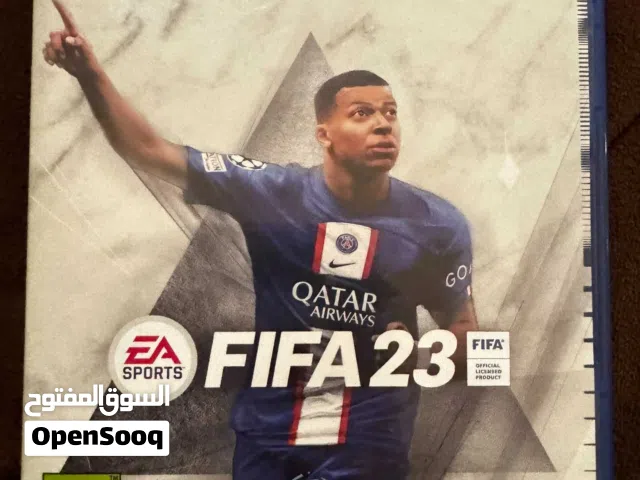 فيفا23  للبيع حالته جيده جداً اللعبه نضيف ومناسبه للي بدو يلعب كره قدم بسعر ممتاز بدل شراء جديد