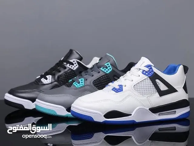 41 Sport Shoes in Amman