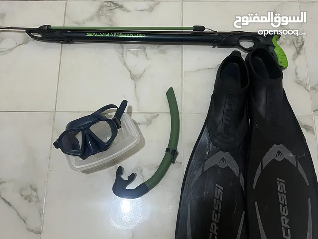 معدات صيد وغطس