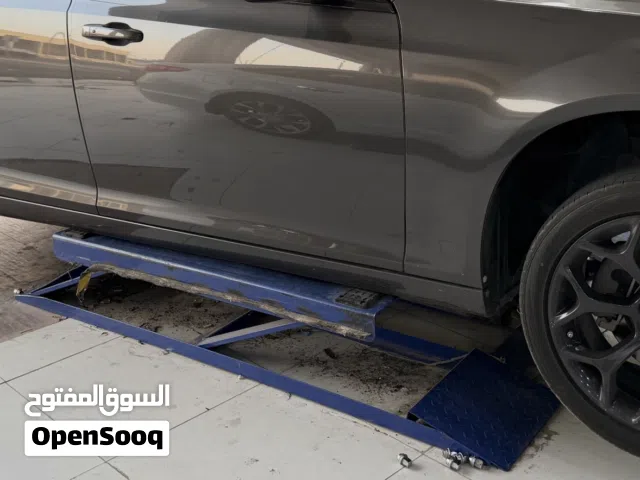 جنوط كرايسلر 300S اصليه