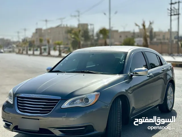 Used Chrysler 200 in Amman