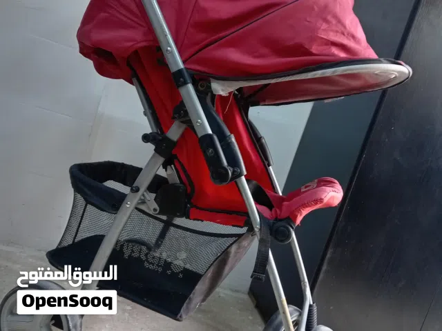 عربة اطفال
