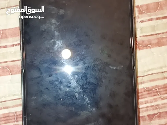 iphone 11 مستعمل قابل للتفاوض