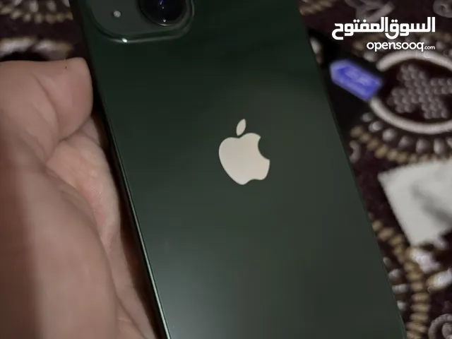 ايفون 13 لون اخضر ذاكرة تخزين 128