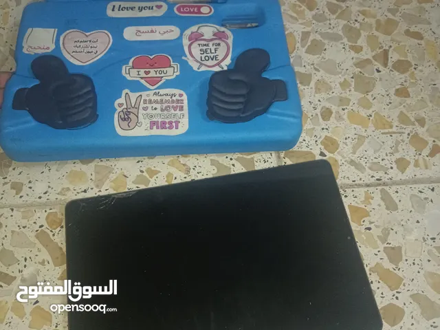 ايباد لينوفو مستعمل للبيع مع كفر ستاند وبيه شويه كسر بسيط