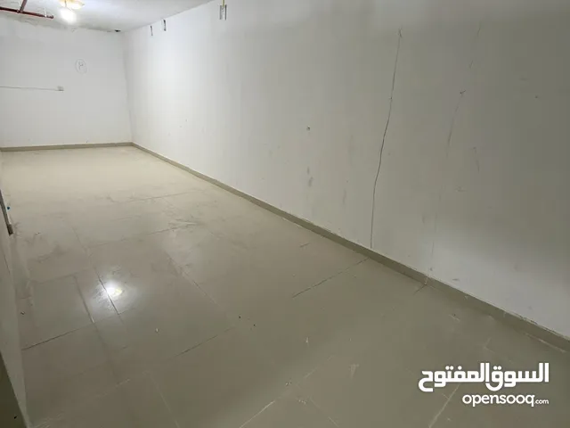 للايجار مخازن صغيرة مكيفة