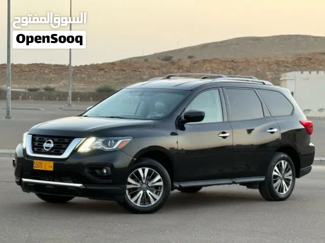 2019 Nissan Pathfinder SV