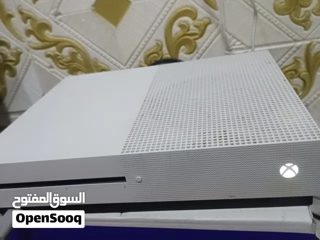 سلام عليكم بلي اكس بوكس وان اس واحد تيرا جهاز مفتوح منضف اشتريته من متجر وياه كيم باس شهرين وياه يدا