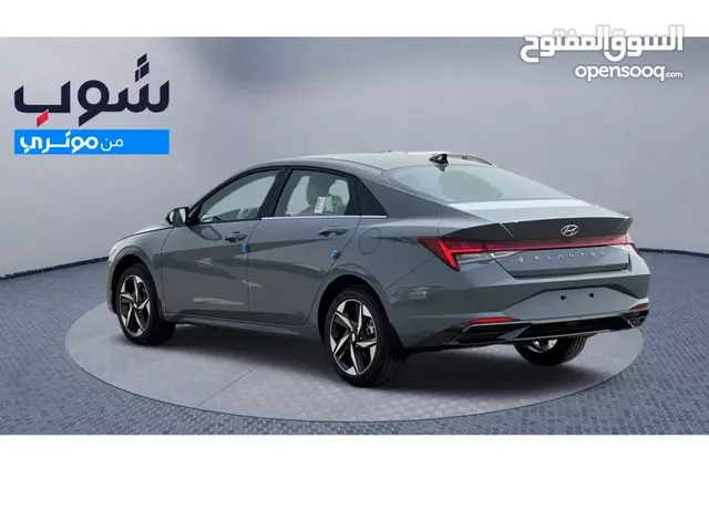 Hyundai Elantra in Dubai