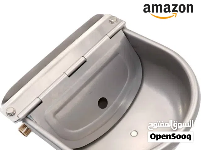 وعاء شرب الماء للحيوانات