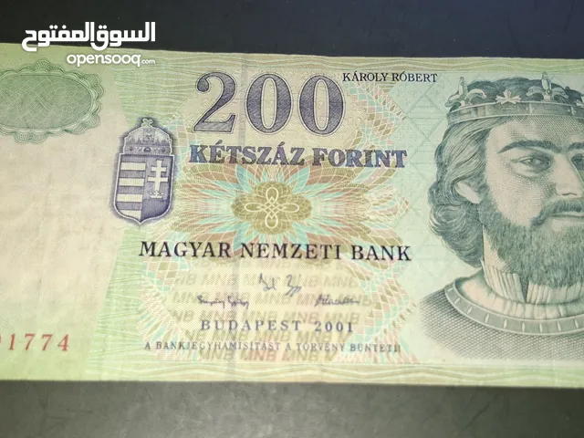 عملات ورقيه اصيله مجريه عدد 14 قطعه للبيع