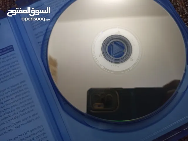 دسكات بلايستيشن 4للبيع حالة نظيفة