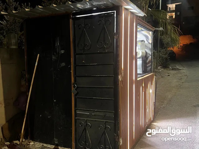كشك للبيع بسعر لقطة