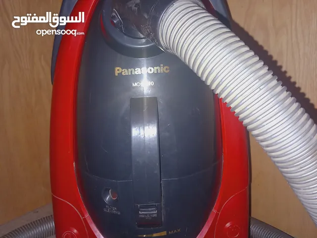 مكنسة كهربائية Panasonic 1600w ماليزي مستعمل بحالة الجديد موفرة جدا فى الكهرباء